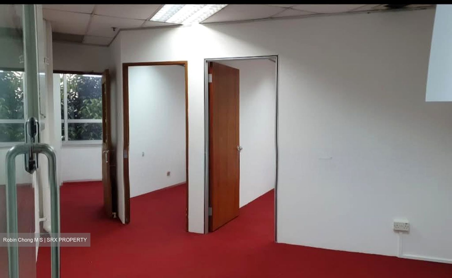 North Bridge Centre (D7), Office #580626511